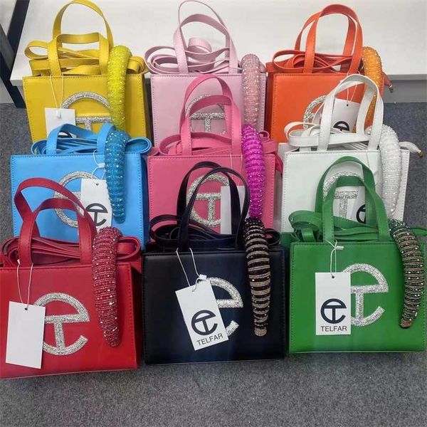 bag 2023 spring new station rhinestone t family small square bag fisherman's hat hair hoop set
bag 2023 spring new station rhinestone t family small square bag fisherman's hat hair hoop set