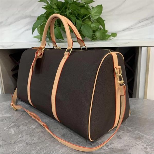duffel bags luxury fashion men women airport travel duffle bags brand designer luggage handbags with lock large capacity sport bag size 54cm
duffel bags luxury fashion men women airport travel duffle bags brand designer luggage handbags with lock large capacity sport bag size 54cm