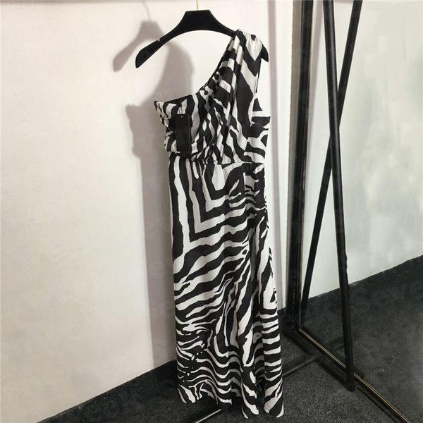 striped print off shoulder vest dresses for women summer vacation ladies dress fashion casual party long skirts clothes, Black;gray
striped print off shoulder vest dresses for women summer vacation ladies dress fashion casual party long skirts clothes, Black;gray