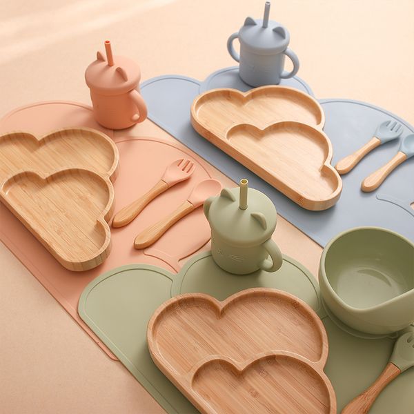 cups dishes utensils 6pcs baby silicone plate spoon set baby feeding silicone bowl for kid non-slip bamboo wood dinner plate silicone tablew
cups dishes utensils 6pcs baby silicone plate spoon set baby feeding silicone bowl for kid non-slip bamboo wood dinner plate silicone tablew