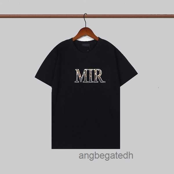 2022 new mens womens designer t shirts printed fashion man t-shirt cotton casual tees short sleeve luxury hip hop streetwear 1bhbu, White;black
2022 new mens womens designer t shirts printed fashion man t-shirt cotton casual tees short sleeve luxury hip hop streetwear 1bhbu, White;black