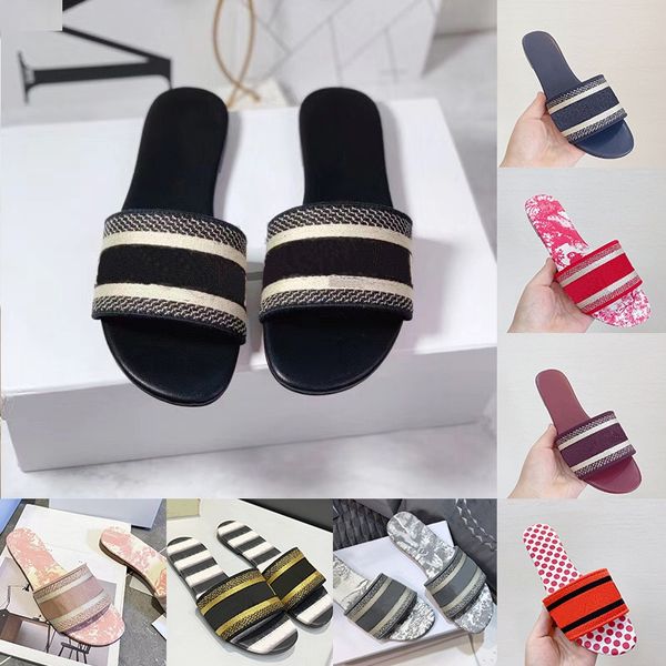 floral sandals for womens ladies fashion luxuty designer slides floral low heels designer embroidery dazzle slippers, Black
floral sandals for womens ladies fashion luxuty designer slides floral low heels designer embroidery dazzle slippers, Black