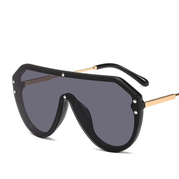 new fashion cool sunglasses europe and the united states duoble f watermark one piece sun glasses rivet designer womens mens sunglasses lune, White;black
new fashion cool sunglasses europe and the united states duoble f watermark one piece sun glasses rivet designer womens mens sunglasses lune, White;black