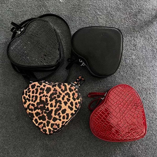 vivi mirror quality designer women's backpack heart shoulder bags punk crossbody tote fashion alligator leopard mini wallet bookbag 230
vivi mirror quality designer women's backpack heart shoulder bags punk crossbody tote fashion alligator leopard mini wallet bookbag 230