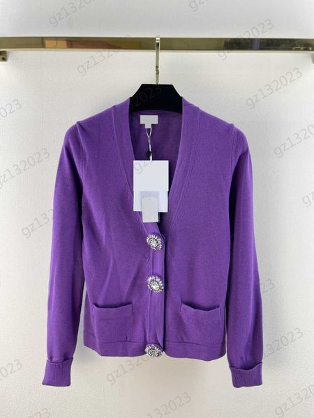 knitted sweater thread wrapping diamond buttons v-neck knitted sweaters shoulder pleats designed for long-sleeved casual styles knitwear wom, White;black
knitted sweater thread wrapping diamond buttons v-neck knitted sweaters shoulder pleats designed for long-sleeved casual styles knitwear wom, White;black