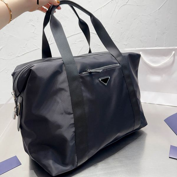 bags totes handbag designer bag comen classic imitation brand solid nylon shoulder travel bag versatile large capacity commuter party wallet
bags totes handbag designer bag comen classic imitation brand solid nylon shoulder travel bag versatile large capacity commuter party wallet