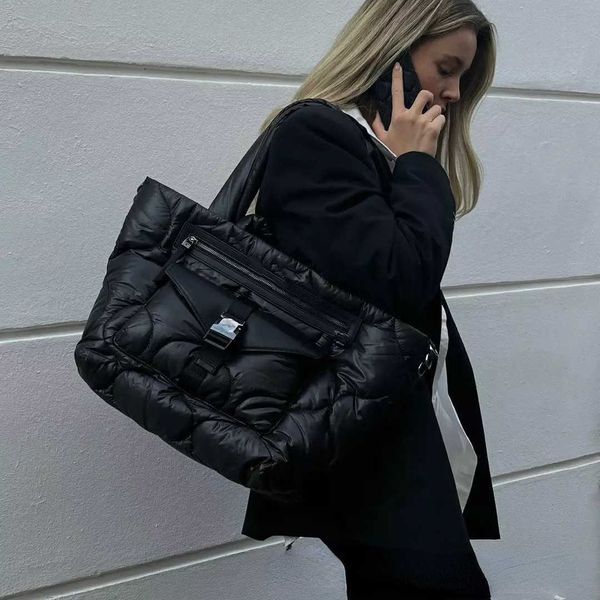 totes evening bags designer down bag space cotton solid shoulder tote women's handbag 230201
totes evening bags designer down bag space cotton solid shoulder tote women's handbag 230201