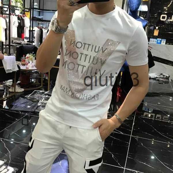 men's t-shirts men's t-shirts 2022 new mercerized cotton v-pattern rhinestone designer male slim casual tees black white fashion t, White;black
men's t-shirts men's t-shirts 2022 new mercerized cotton v-pattern rhinestone designer male slim casual tees black white fashion t, White;black