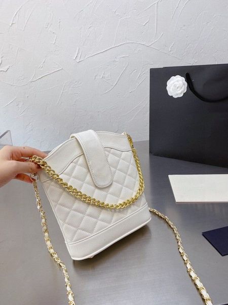 2023 women bags chain bucket bag bottegas shoulder bags fashion shopping satchels leather crossbody messenger luxury designer purses handbag
2023 women bags chain bucket bag bottegas shoulder bags fashion shopping satchels leather crossbody messenger luxury designer purses handbag