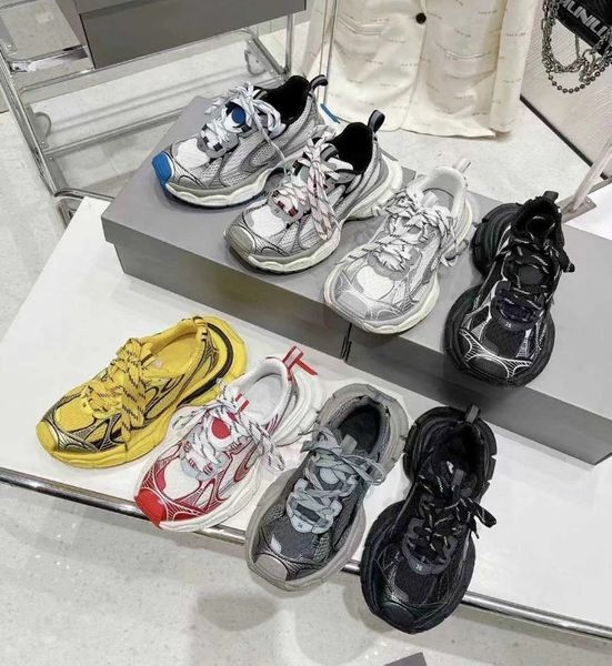2023 new fashion designer 3xl sneakers track 9 9.0 men woman retro casual shoes black and white mesh comfortable nylon sneakers personalized
2023 new fashion designer 3xl sneakers track 9 9.0 men woman retro casual shoes black and white mesh comfortable nylon sneakers personalized