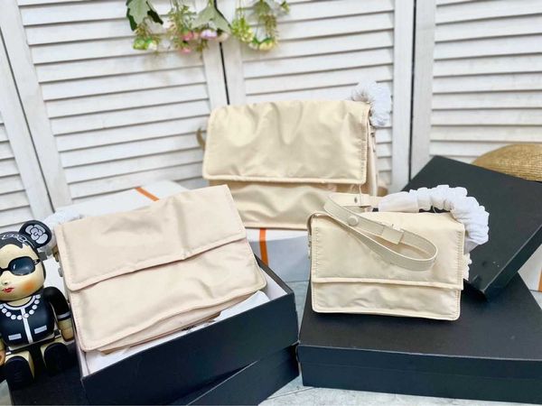 evening bags 2023 commuting brand canvas oxford cloth organ bag postman nylon middle ancient lady commuting underarm one-shoulder messenger
evening bags 2023 commuting brand canvas oxford cloth organ bag postman nylon middle ancient lady commuting underarm one-shoulder messenger