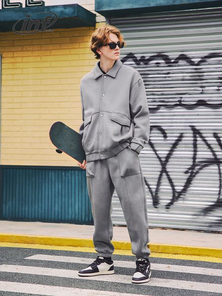 men's tracksuits inflation winter thick 350 gsm warm fleece jacket and sweatpant set trendy mens classic cargo jogging suit 230131, Gray
men's tracksuits inflation winter thick 350 gsm warm fleece jacket and sweatpant set trendy mens classic cargo jogging suit 230131, Gray