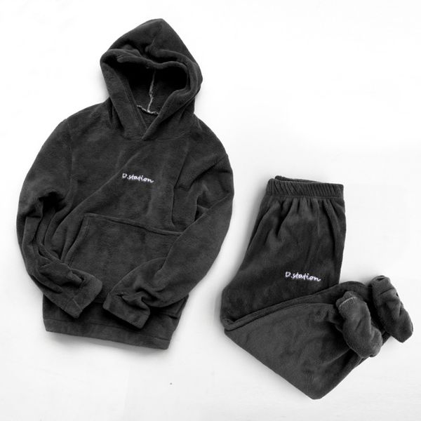 women's sleepwear coral fleece pajama set couple pyjamas suit women men winter thicken loose sleep homewear soft warm pijama hoodies 23, Black;red
women's sleepwear coral fleece pajama set couple pyjamas suit women men winter thicken loose sleep homewear soft warm pijama hoodies 23, Black;red