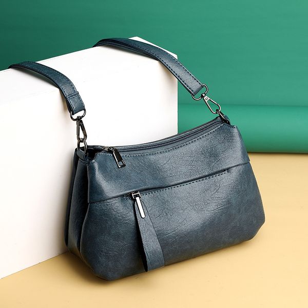 women inclined shoulder bags fashion casual womens bag small handbag totes high-capacity pu leather large volume wholesale girl mobile phone
women inclined shoulder bags fashion casual womens bag small handbag totes high-capacity pu leather large volume wholesale girl mobile phone