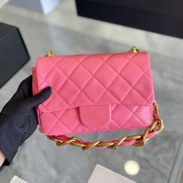 womens designer classic flap underarm square bags lambskin quilted thick chain armpit envelope messenger luxury designer outdoor cosmetics c
womens designer classic flap underarm square bags lambskin quilted thick chain armpit envelope messenger luxury designer outdoor cosmetics c
