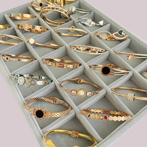 bangle 5/10pcs/lot 316l stainless steel mix various styles bangles for women fashion jewelry wholesale yiwu stock 230131, Black
bangle 5/10pcs/lot 316l stainless steel mix various styles bangles for women fashion jewelry wholesale yiwu stock 230131, Black
