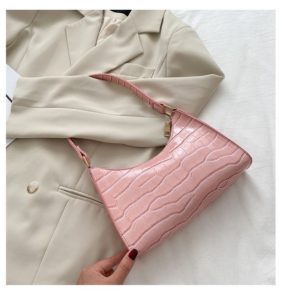 2023 fashion exquisite shopping bag retro casual women totes shoulder bags female leather solid color chain handbag for women c01
2023 fashion exquisite shopping bag retro casual women totes shoulder bags female leather solid color chain handbag for women c01