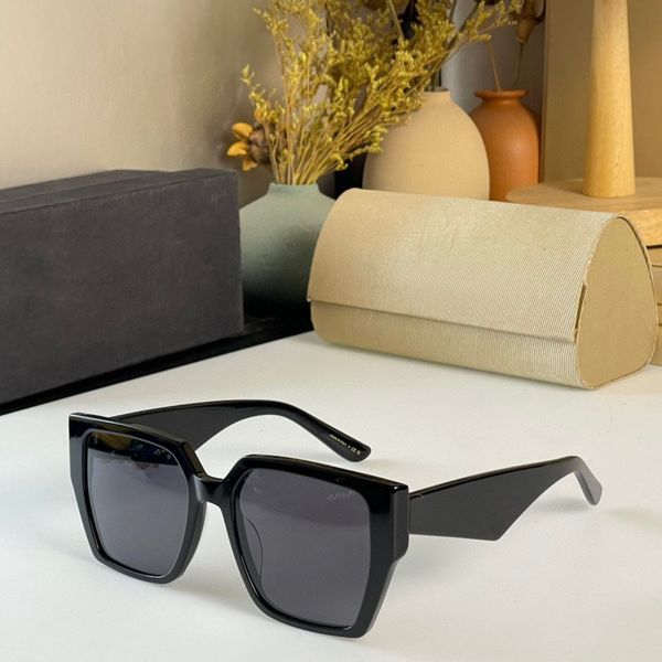 womens sunglasses for women men sun glasses mens fashion style protects eyes uv400 lens with random box and case 4437, White;black
womens sunglasses for women men sun glasses mens fashion style protects eyes uv400 lens with random box and case 4437, White;black