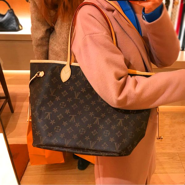 high qulity classic luxurys bags womens handbags flower ladies composite louise purse vutton crossbody viuton bags
high qulity classic luxurys bags womens handbags flower ladies composite louise purse vutton crossbody viuton bags