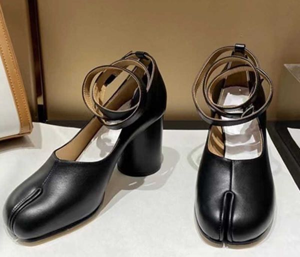 dress shoes high heel split toe shoes women's single shoes pig hoof buckle belt horse hoof sheep hoof women's shoes high heel shoe, Black
dress shoes high heel split toe shoes women's single shoes pig hoof buckle belt horse hoof sheep hoof women's shoes high heel shoe, Black