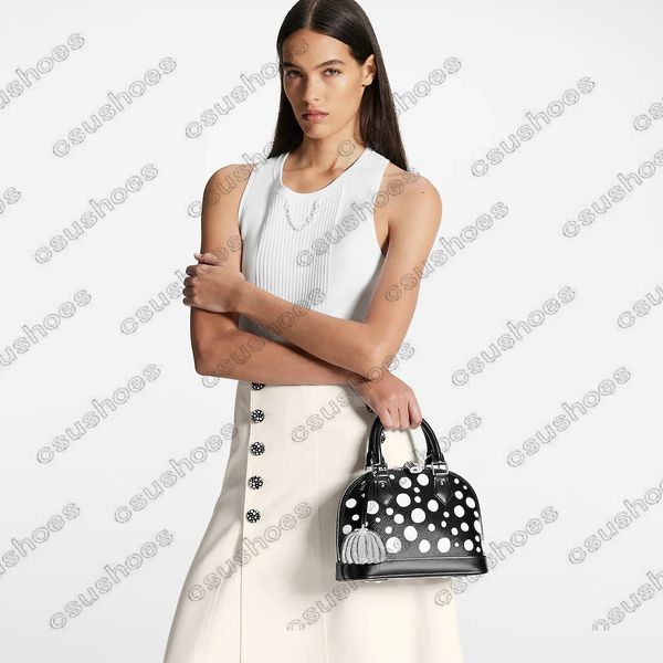 23ss x yayoi kusama alma bb bag designer womens handle shoulder bags painted dots messenger bag handbags purse ladies crossbodys with lock m
23ss x yayoi kusama alma bb bag designer womens handle shoulder bags painted dots messenger bag handbags purse ladies crossbodys with lock m