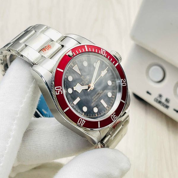 designer heritage black bay gmt stainless steel automatic mens watch 41mm m7941zf factory high-end quality mechanical movement uhr montre de, Slivery;brown
designer heritage black bay gmt stainless steel automatic mens watch 41mm m7941zf factory high-end quality mechanical movement uhr montre de, Slivery;brown