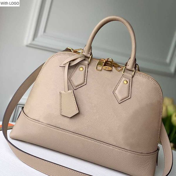 2023 new 9a bag delicate knockoff designer shoulder bag neo alma pm 35cm genuine leather hand bag m44832 yl077, Black
2023 new 9a bag delicate knockoff designer shoulder bag neo alma pm 35cm genuine leather hand bag m44832 yl077, Black