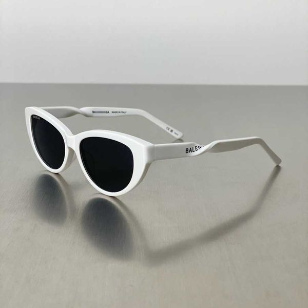 2023 luxury designer sunglasses 23 new parisian home fashion personalized bb0209 sunglasses dark glasses versatile plate rotating twisted mi, White;black
2023 luxury designer sunglasses 23 new parisian home fashion personalized bb0209 sunglasses dark glasses versatile plate rotating twisted mi, White;black
