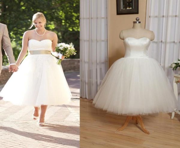 short wedding dress tulle skirt satin bodice vintage knee length wedding dresses plus size wedding dresses rll00017299735, White
short wedding dress tulle skirt satin bodice vintage knee length wedding dresses plus size wedding dresses rll00017299735, White