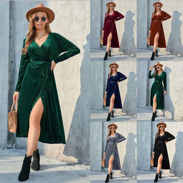 large size womens clothing autumn and winter style split straps pit strips gold velvet mid length dress, Black;gray
large size womens clothing autumn and winter style split straps pit strips gold velvet mid length dress, Black;gray