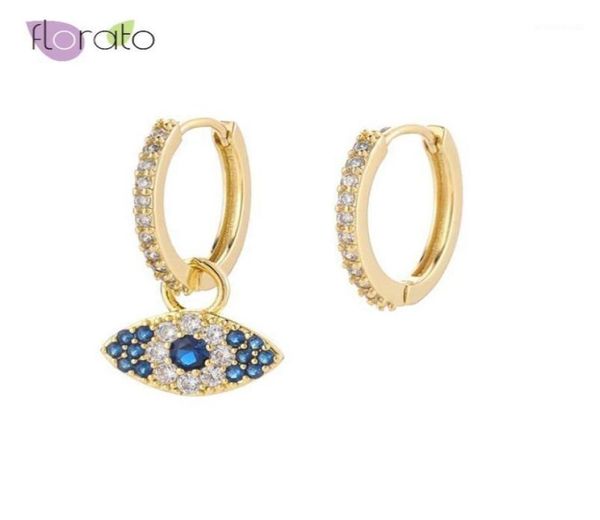 hoop huggie personality 925 sterling silver asymmetric gold color zircon microinlaid star earrings for women fashion jewelry18665832, Golden;silver
hoop huggie personality 925 sterling silver asymmetric gold color zircon microinlaid star earrings for women fashion jewelry18665832, Golden;silver
