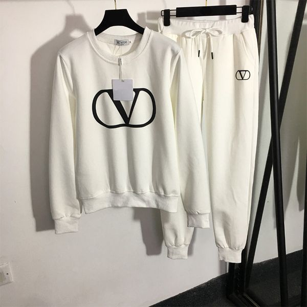 women hoodie sweatpants wide leg jogging pants letter embroidery cardigan high waist casual pants designer long sleeve blouse trousers set, Gray
women hoodie sweatpants wide leg jogging pants letter embroidery cardigan high waist casual pants designer long sleeve blouse trousers set, Gray