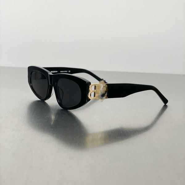 new luxury designer 2023 new high version double b cat's eye sunglasses women's face small french style sunglasses bb, White;black
new luxury designer 2023 new high version double b cat's eye sunglasses women's face small french style sunglasses bb, White;black