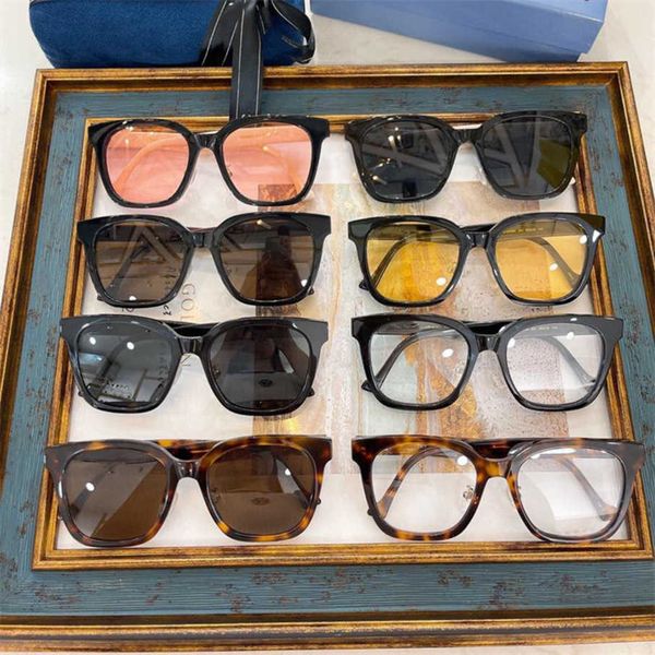 2023 new luxury designer g family plate large frame wind ins fashion star net red same plain face sun protection sunglasses gg100, White;black
2023 new luxury designer g family plate large frame wind ins fashion star net red same plain face sun protection sunglasses gg100, White;black