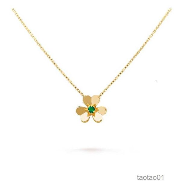 frivole pendant necklace 3 leaf clover multiple specifications styles gold rose silver crystal diamond mini smallju0c
frivole pendant necklace 3 leaf clover multiple specifications styles gold rose silver crystal diamond mini smallju0c