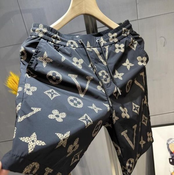 famous designer mens shorts track pant casual couples joggers pants high street shorts for man short womens hip hop streetwear beach pants s, White;black
famous designer mens shorts track pant casual couples joggers pants high street shorts for man short womens hip hop streetwear beach pants s, White;black