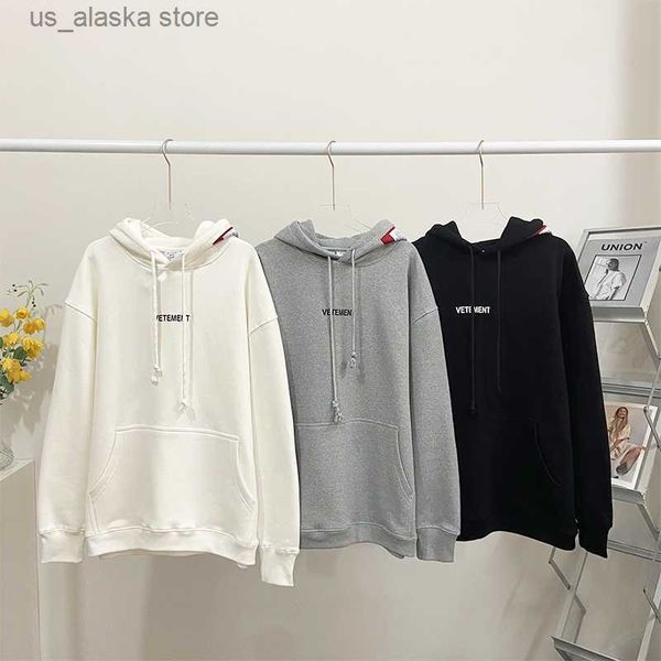 men's hoodies sweatshirts vetements red patch men hoodie 1 1 vetements embroidered women sweatshirts heavy fabric vtm pullovers t230731, Black
men's hoodies sweatshirts vetements red patch men hoodie 1 1 vetements embroidered women sweatshirts heavy fabric vtm pullovers t230731, Black
