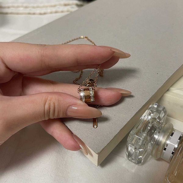 exquisite zircon small barbarian waist necklace for women's colorless new light luxury high grade collar chain, Silver
exquisite zircon small barbarian waist necklace for women's colorless new light luxury high grade collar chain, Silver