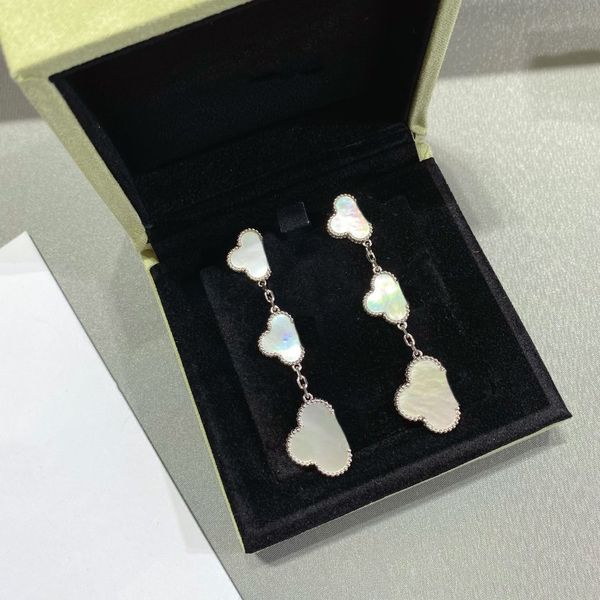 high polished girls original van brand cleef studs 316l stainless steel 18k gold and silver rose women's letter embossed earrings weddi, Golden;silver
high polished girls original van brand cleef studs 316l stainless steel 18k gold and silver rose women's letter embossed earrings weddi, Golden;silver