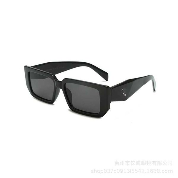 2023 luxury designer sunglasses new p family small box women's advanced sense inscreen fashion personalized sunglasses, White;black
2023 luxury designer sunglasses new p family small box women's advanced sense inscreen fashion personalized sunglasses, White;black