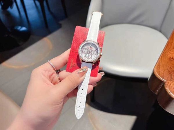 designer elegant women wrist watch speedmaster watches r1lk quartz movement iced out diamond bezel leather strap prx uhr perfect gift with b, Slivery;golden
designer elegant women wrist watch speedmaster watches r1lk quartz movement iced out diamond bezel leather strap prx uhr perfect gift with b, Slivery;golden