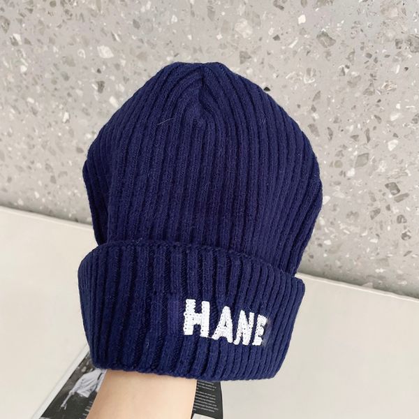wool woven warm knitted hat warm beanie designer knitted hat popular winter hats classic letter print caps, Blue;gray
wool woven warm knitted hat warm beanie designer knitted hat popular winter hats classic letter print caps, Blue;gray