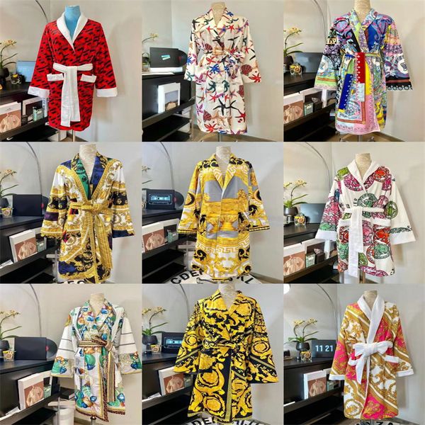2023 jacquard sleepwear gown vintage robe with waist belt womens mens winter bath robes thick dressing gowns 8 color mens designer luxury cl, Black;red
2023 jacquard sleepwear gown vintage robe with waist belt womens mens winter bath robes thick dressing gowns 8 color mens designer luxury cl, Black;red