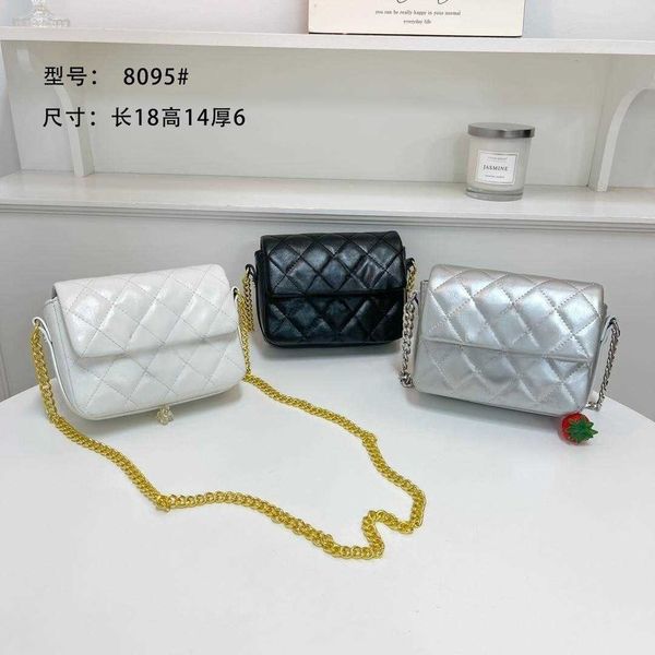 Bags Dinner bags dinner bag 2023 new 23p large gold buckle diamond grid stick genuine leather one shoulder crossbody chain underarm small square, Black8
Bags Dinner bags dinner bag 2023 new 23p large gold buckle diamond grid stick genuine leather one shoulder crossbody chain underarm small square, Black8