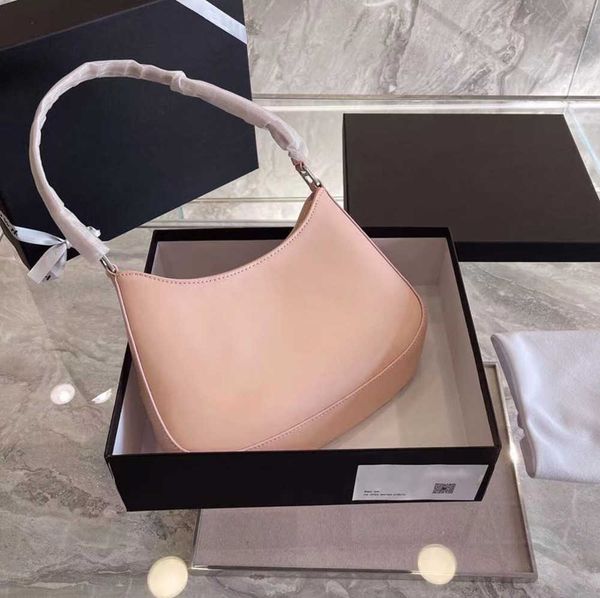 new cleo underarm shoulder bags handbags crossbody bag heart-shaped decoration tarpaulin genuine leather wholesale
new cleo underarm shoulder bags handbags crossbody bag heart-shaped decoration tarpaulin genuine leather wholesale