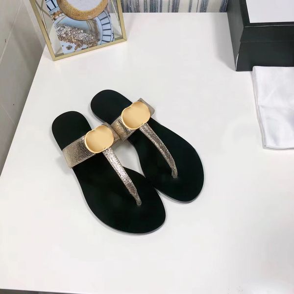 flip flops slippers luxury designer shoe for woman man sandale leather thong sandal with interlocking web slide flat slides classic outdoors, Black
flip flops slippers luxury designer shoe for woman man sandale leather thong sandal with interlocking web slide flat slides classic outdoors, Black