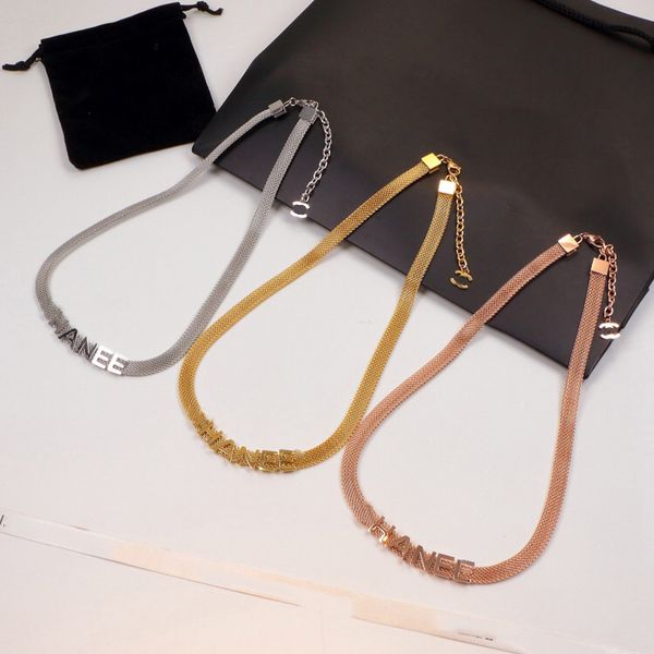 luxury designer necklace elegant gold and silver plaid with diamonds fashion women's c letter necklace wedding party special designer j, Golden;silver
luxury designer necklace elegant gold and silver plaid with diamonds fashion women's c letter necklace wedding party special designer j, Golden;silver