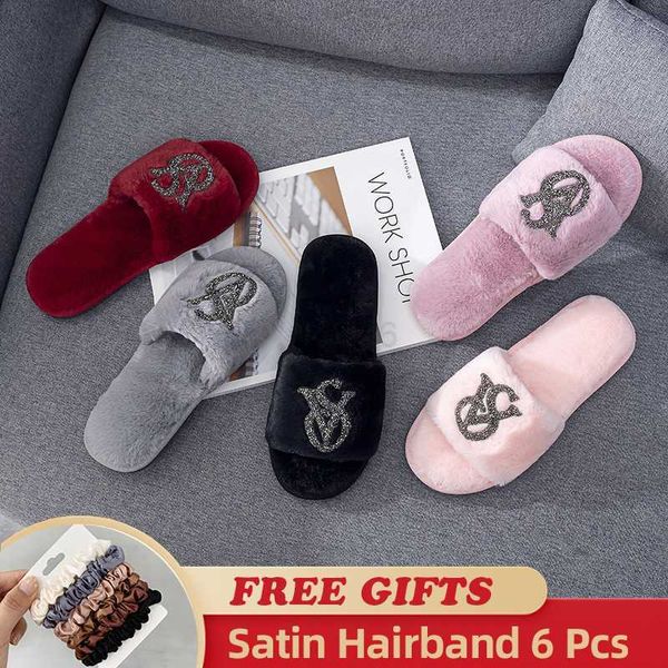 slippers 2023 fashion rhinestone design women home flat slippers open toe new home fur warm non-slip leisure interior female shoes, Black
slippers 2023 fashion rhinestone design women home flat slippers open toe new home fur warm non-slip leisure interior female shoes, Black