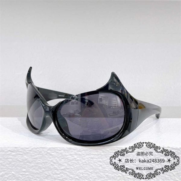 2023 luxury designer b new fashionable heterosexual glasses imp sunglasses internet celebrity ins same monster sunglasses bb0284s, White;black
2023 luxury designer b new fashionable heterosexual glasses imp sunglasses internet celebrity ins same monster sunglasses bb0284s, White;black