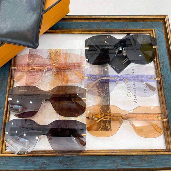 2023 new luxury designer 22f home new style goggles integrated sunglasses wind ins net red same fe40067u sunglasses, White;black
2023 new luxury designer 22f home new style goggles integrated sunglasses wind ins net red same fe40067u sunglasses, White;black